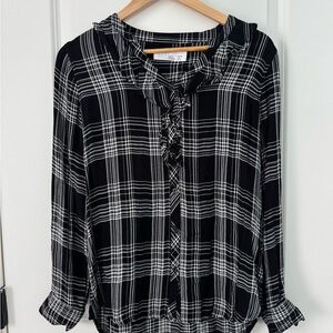 Time and Tru Black and White Checkered Button Down Shirt